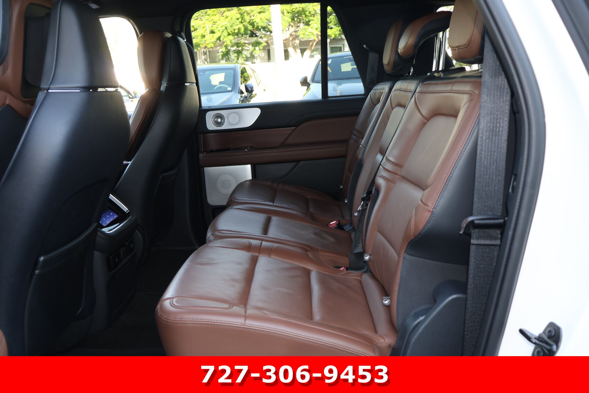 Used 2023 Lincoln Navigator L Reserve RWD image 17