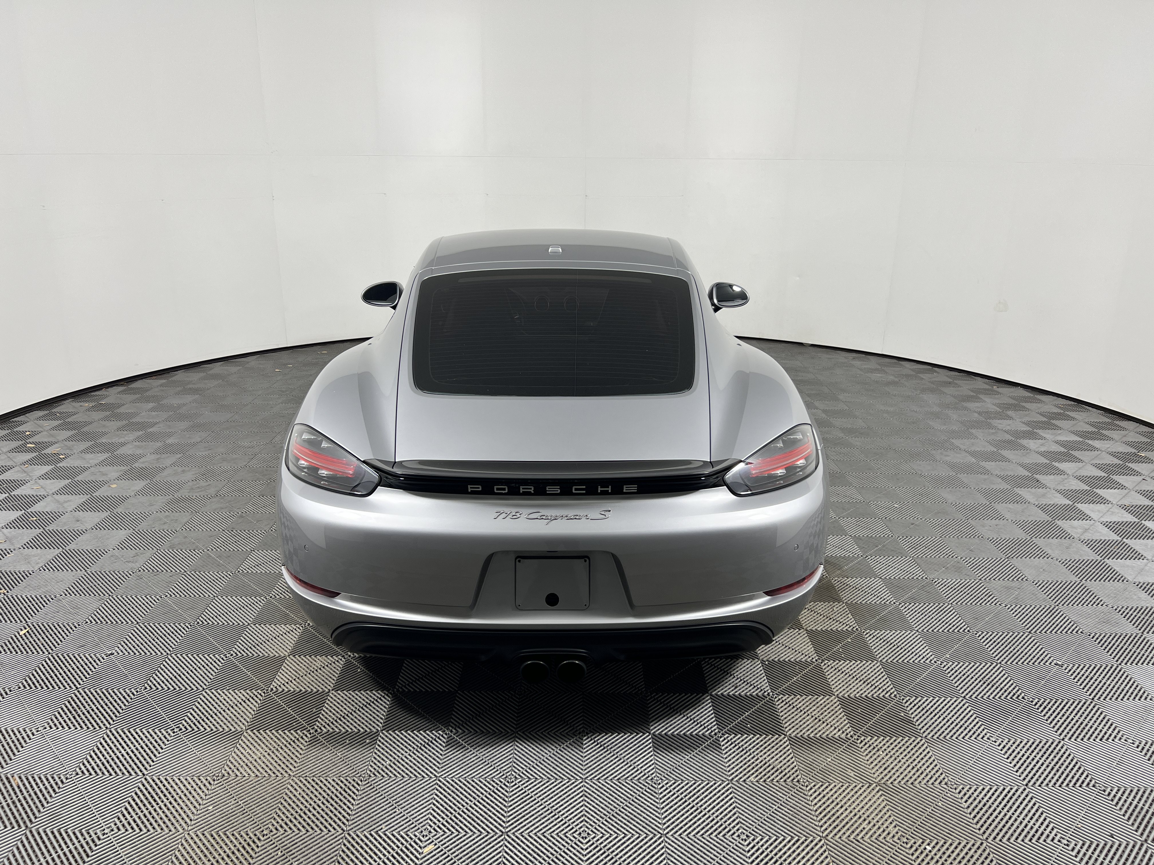 Certified 2018 Porsche 718 Cayman S RWD image 6