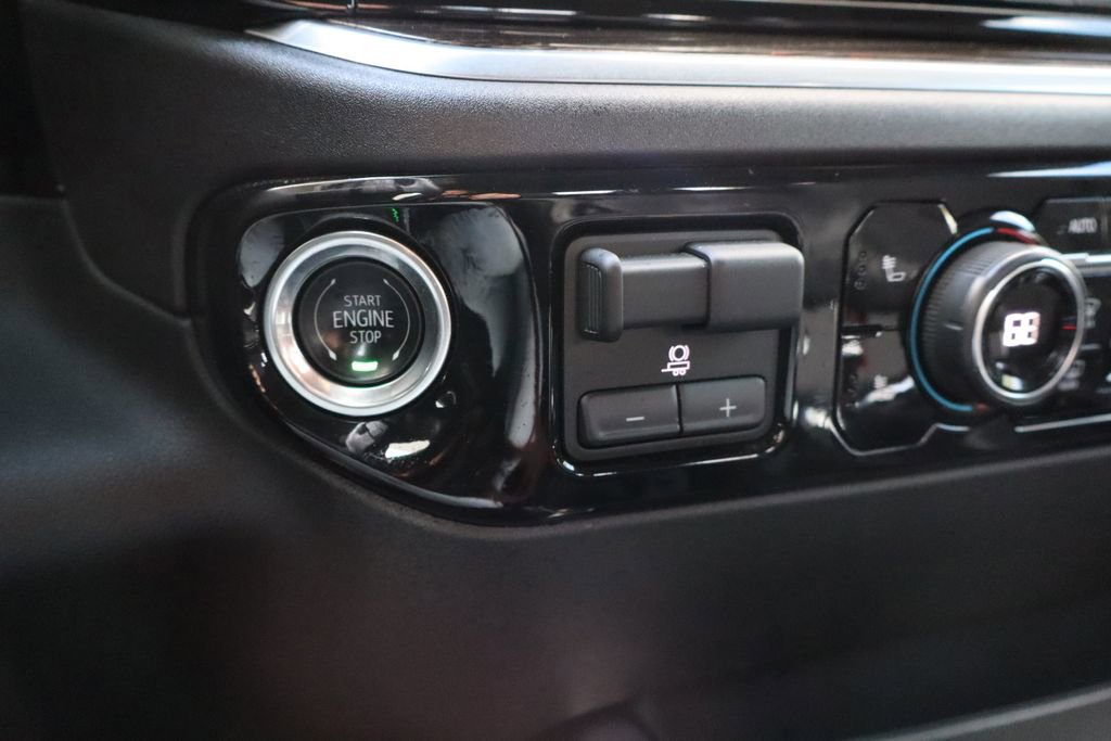 Used 2024 Chevrolet Silverado 1500 LT w/ Convenience Package II AWD/4WD image 13