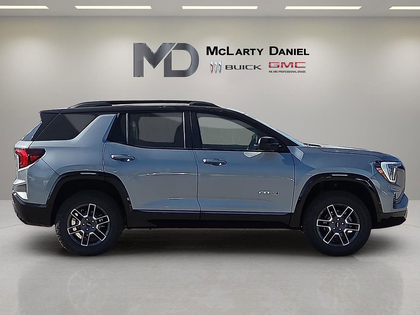 New 2026 GMC Terrain AT4 AWD/4WD image 6