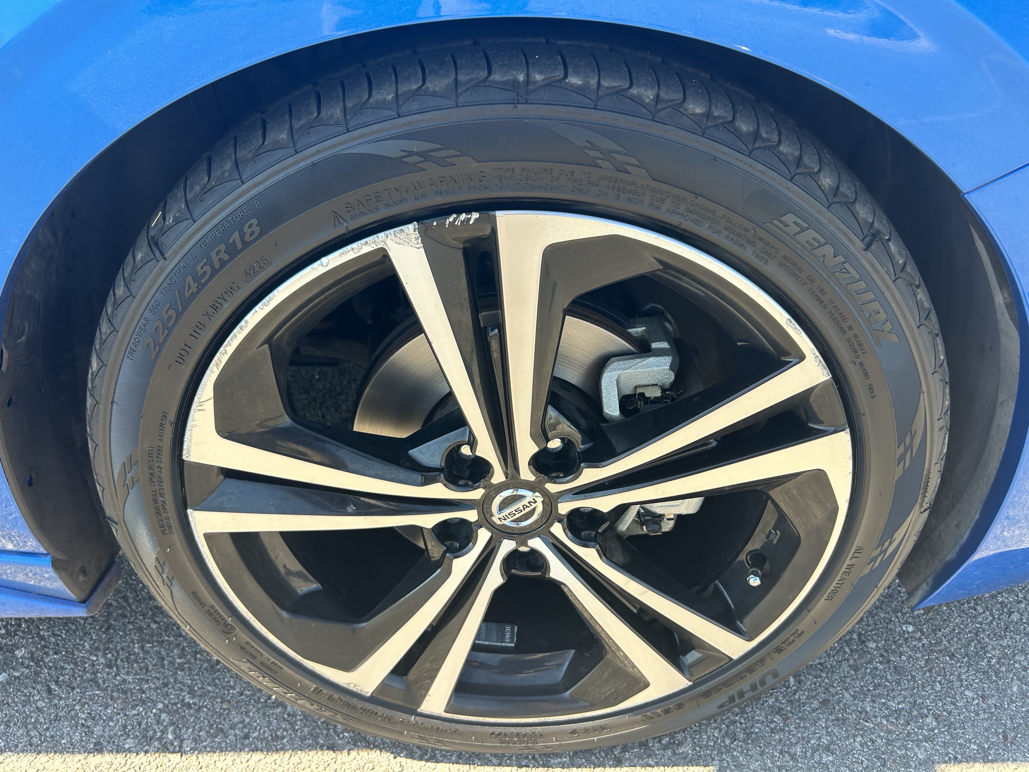 Used 2020 Nissan Sentra SR FWD image 9