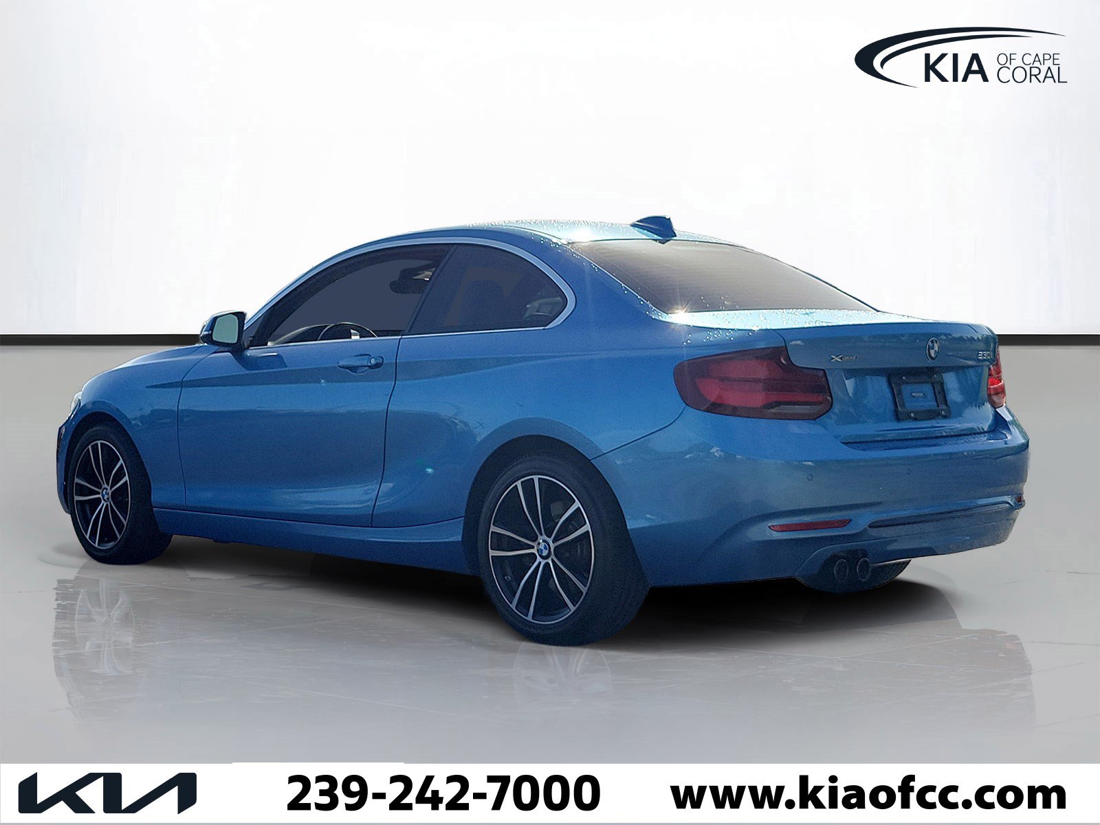 Used 2020 BMW 230i xDrive Coupe w/ Premium Package AWD/4WD image 4