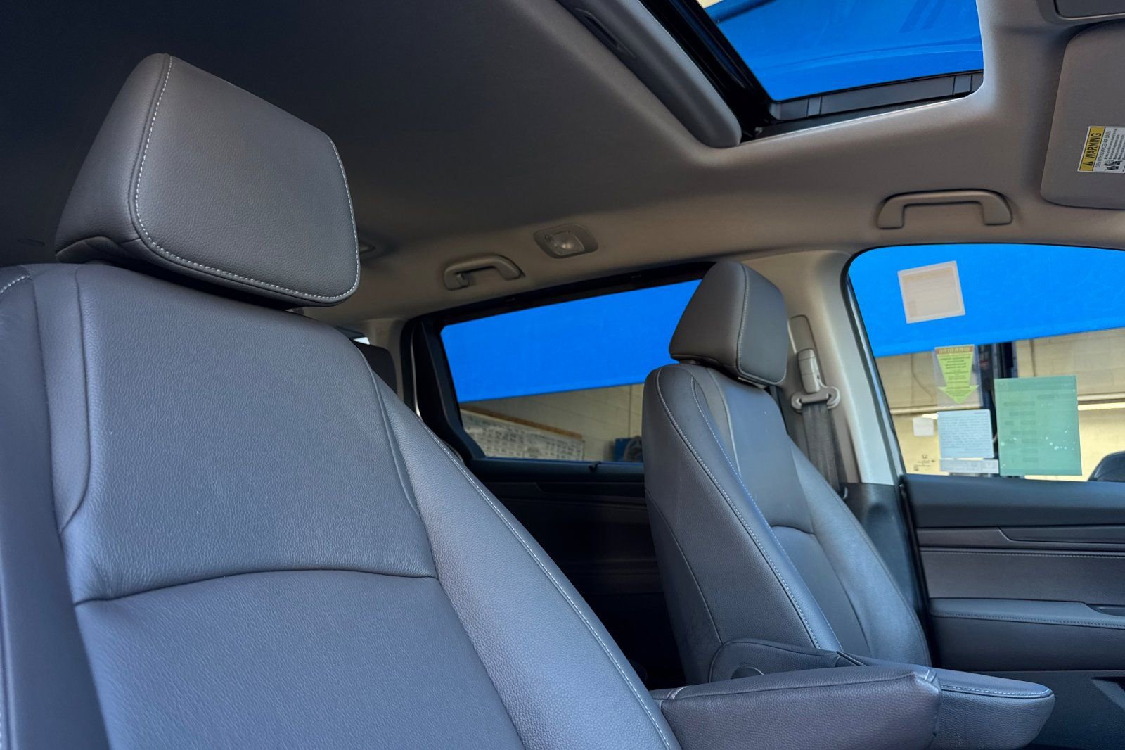 Certified 2024 Honda Odyssey EX-L image 18