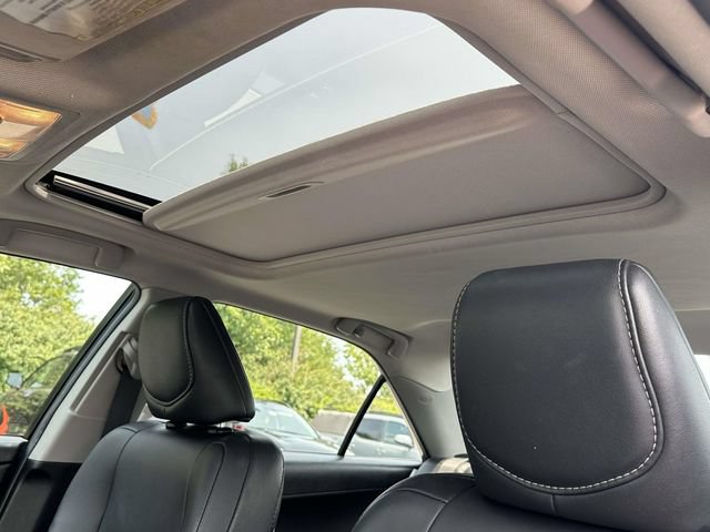 Used 2014 Toyota Camry SE FWD image 14
