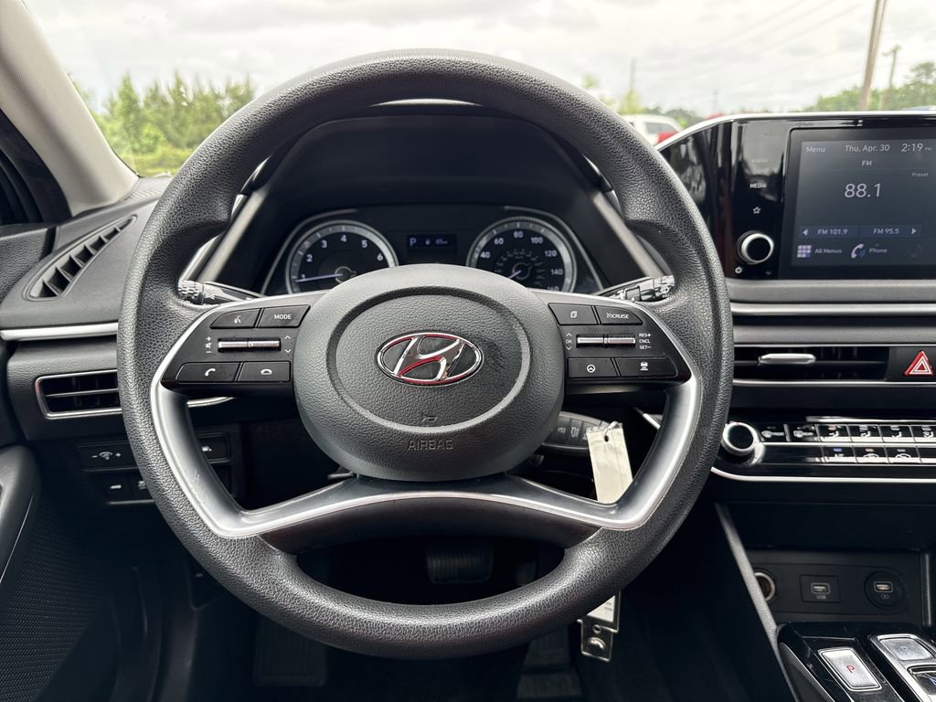 Used 2023 Hyundai Sonata SE FWD image 15