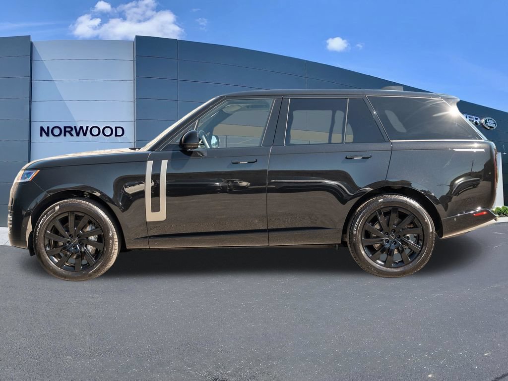 Certified 2026 Land Rover Range Rover SE AWD/4WD image 7
