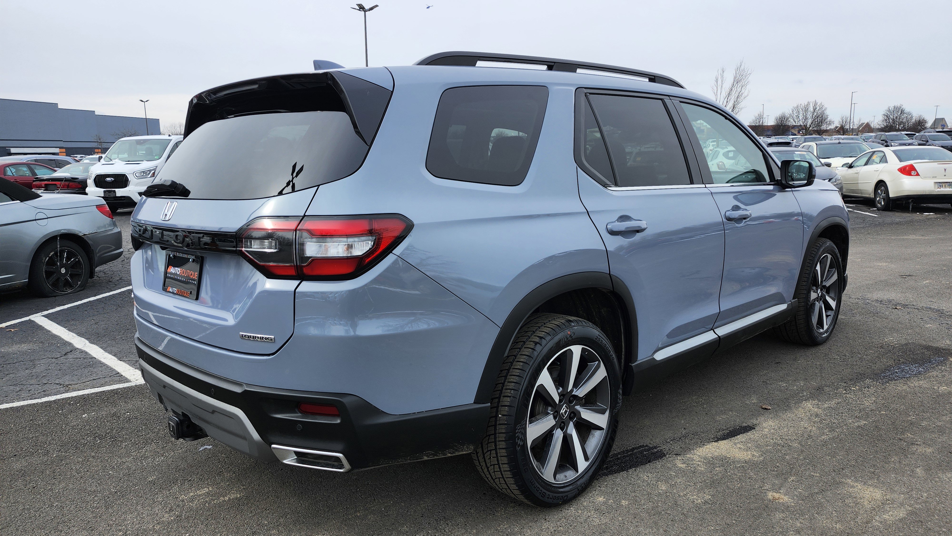 Used 2024 Honda Pilot Touring image 20