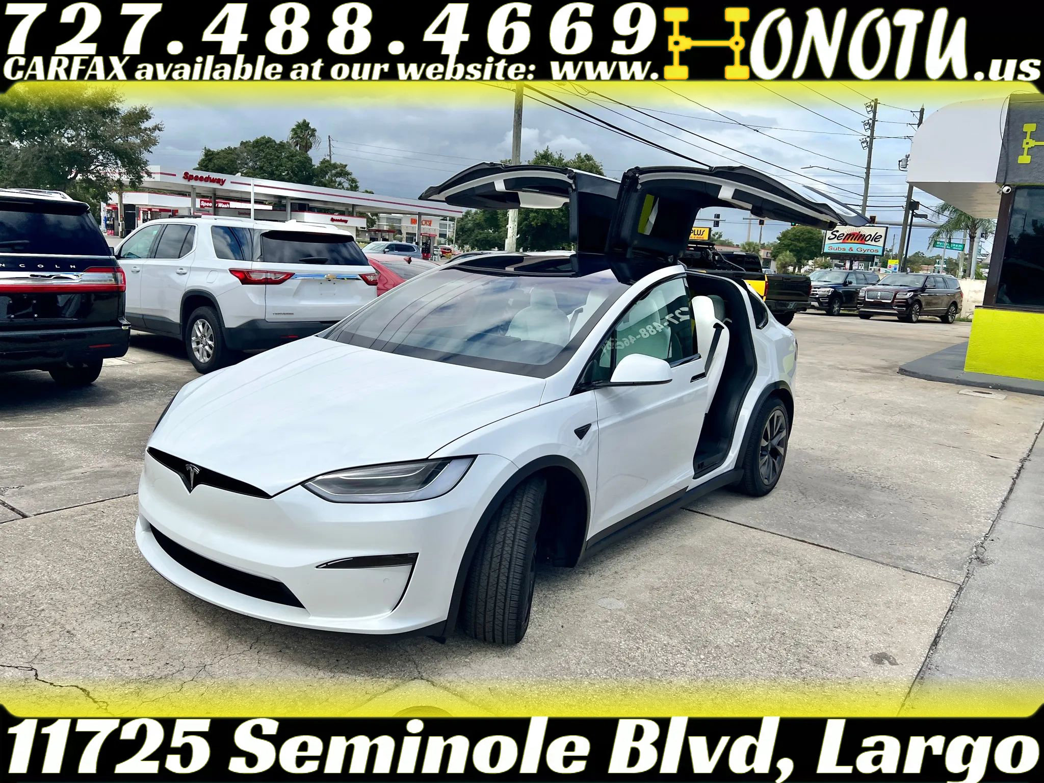 Used 2022 Tesla Model X Plaid image 3