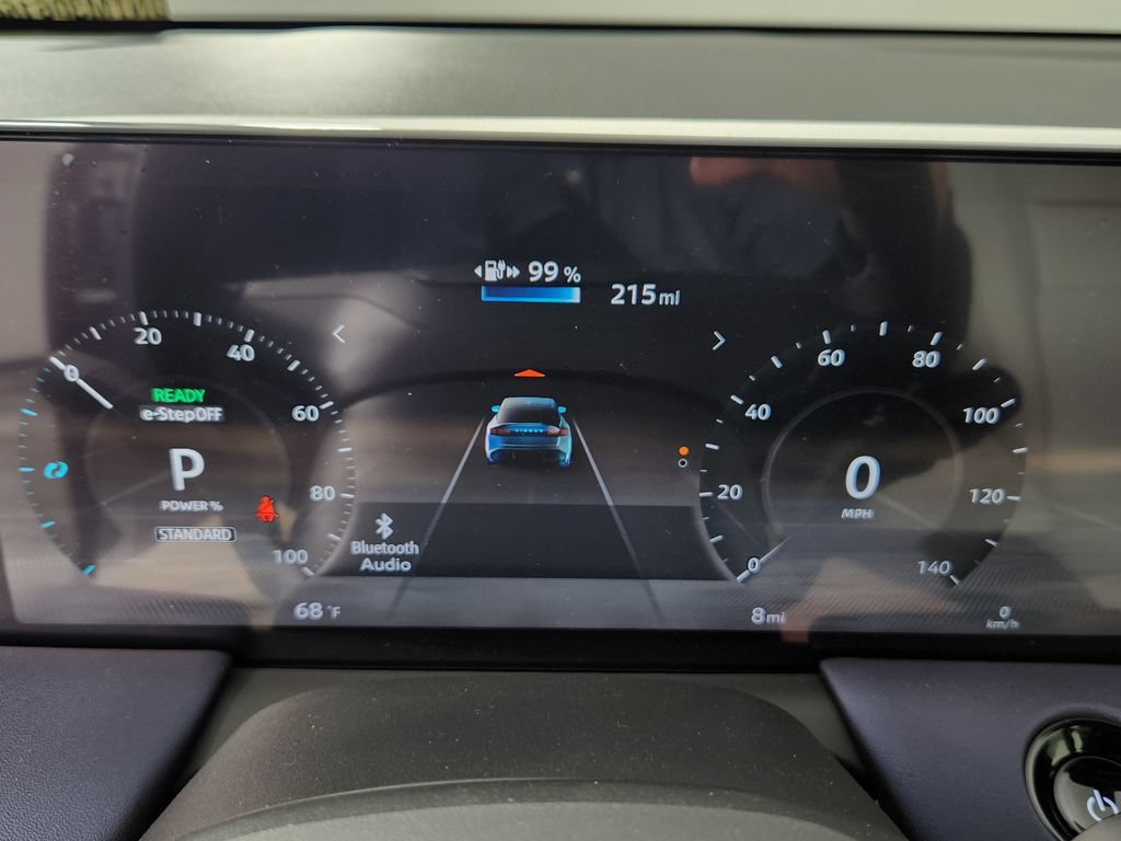 New 2026 Nissan Leaf SV+ w/ Illuminated Package FWD image 23