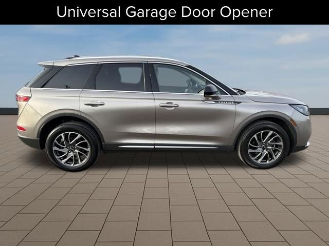 Used 2020 Lincoln Corsair FWD w/ Equipment Group 101A image 8