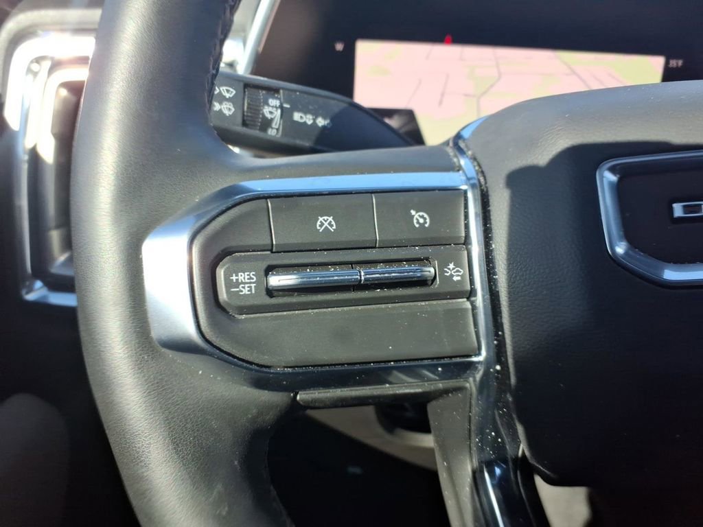 Used 2024 GMC Canyon Denali image 15