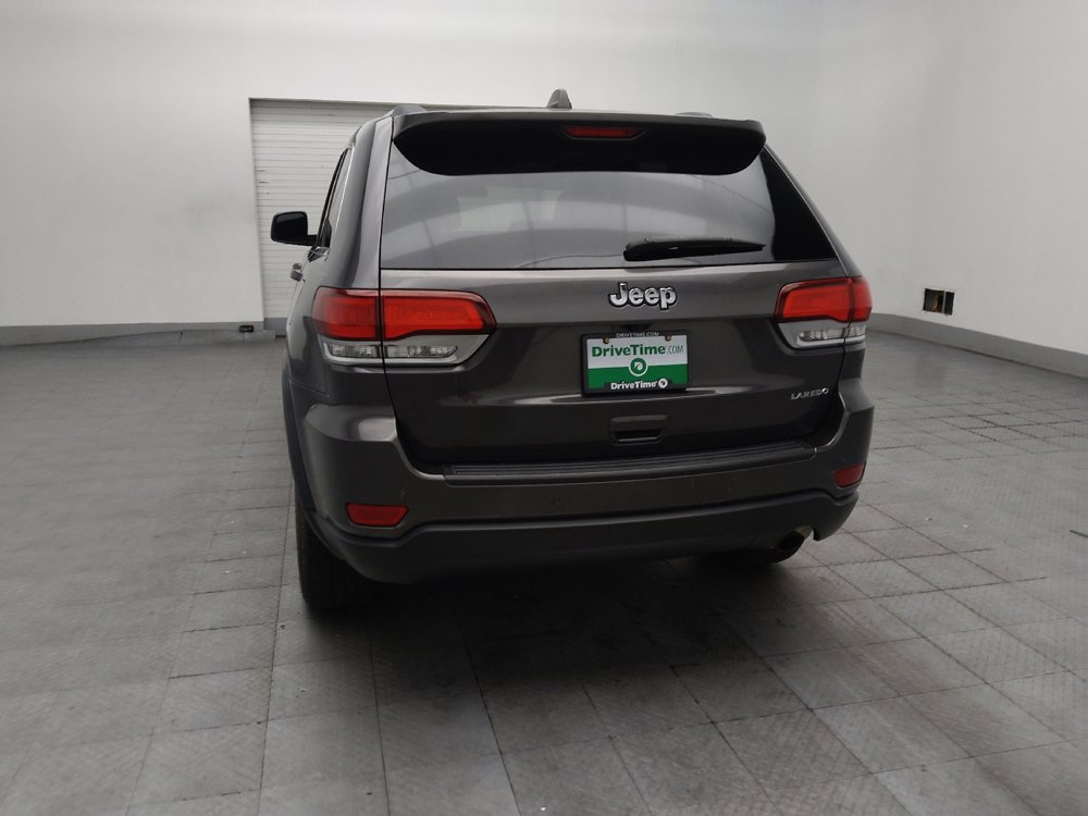 Used 2021 Jeep Grand Cherokee Laredo RWD image 6