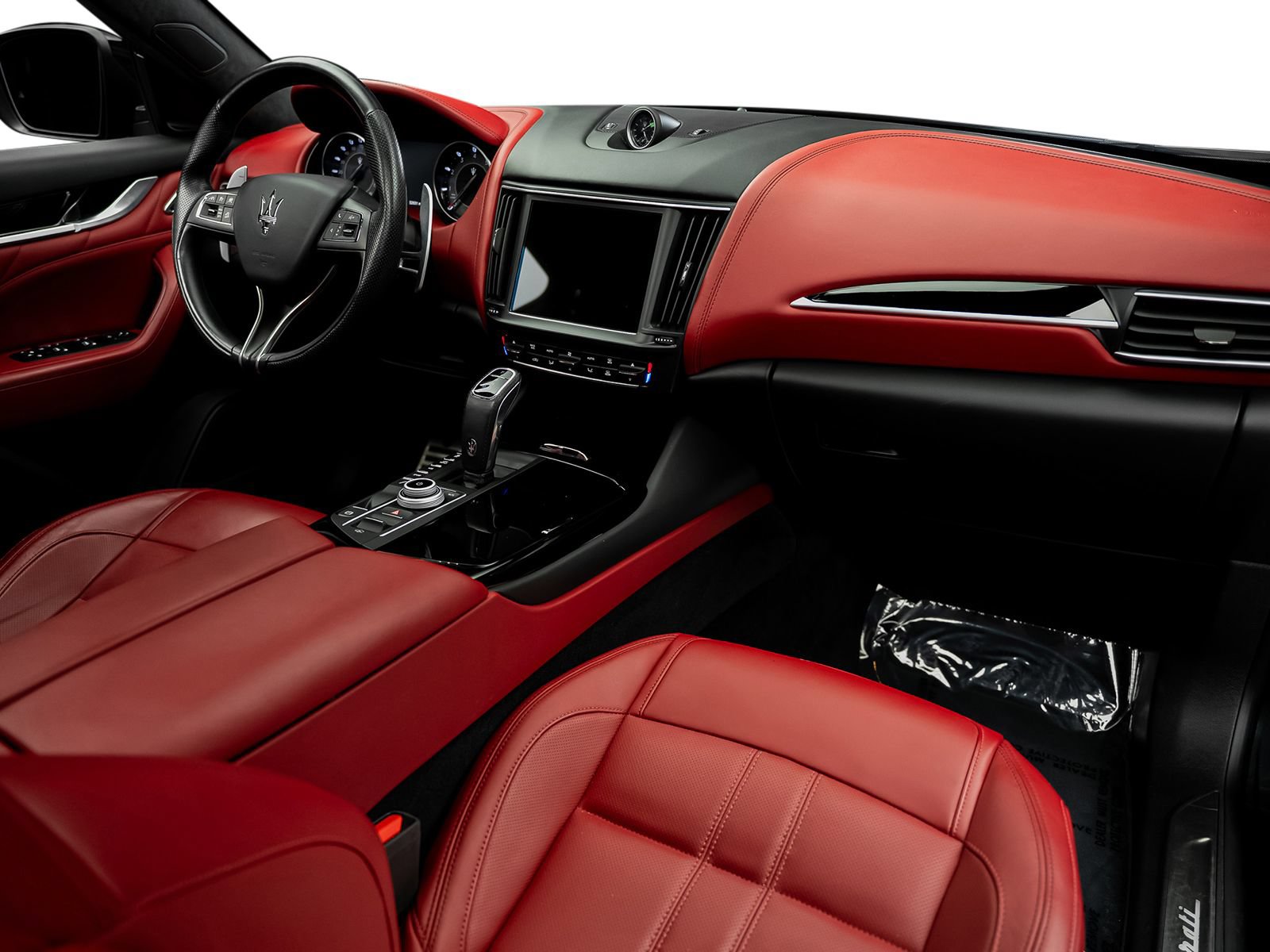 Used 2022 Maserati Levante Modena AWD/4WD image 2