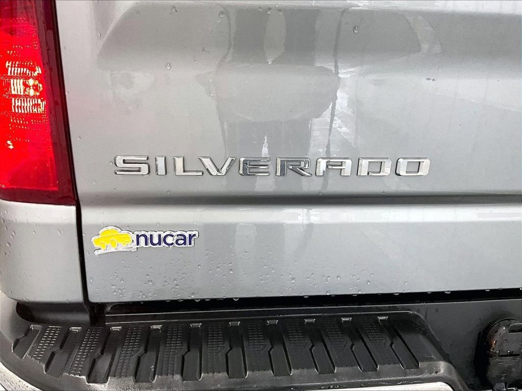 Used 2023 Chevrolet Silverado 1500 LT AWD/4WD image 27