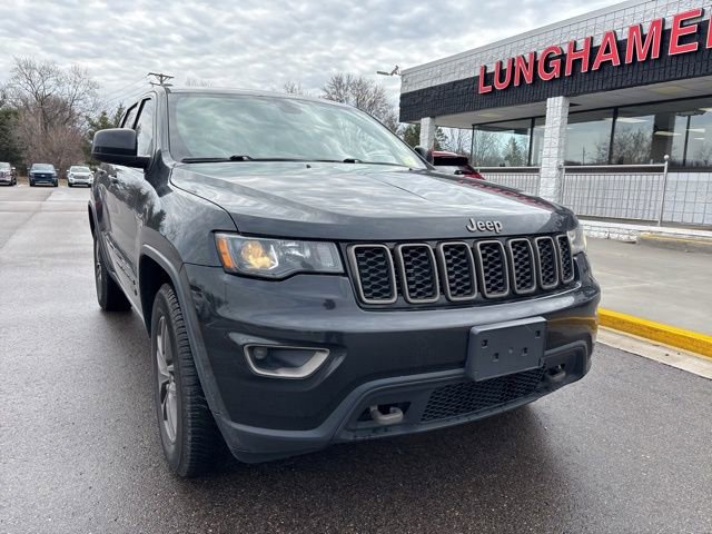 Used 2016 Jeep Grand Cherokee Laredo 75th Anniversary image 4