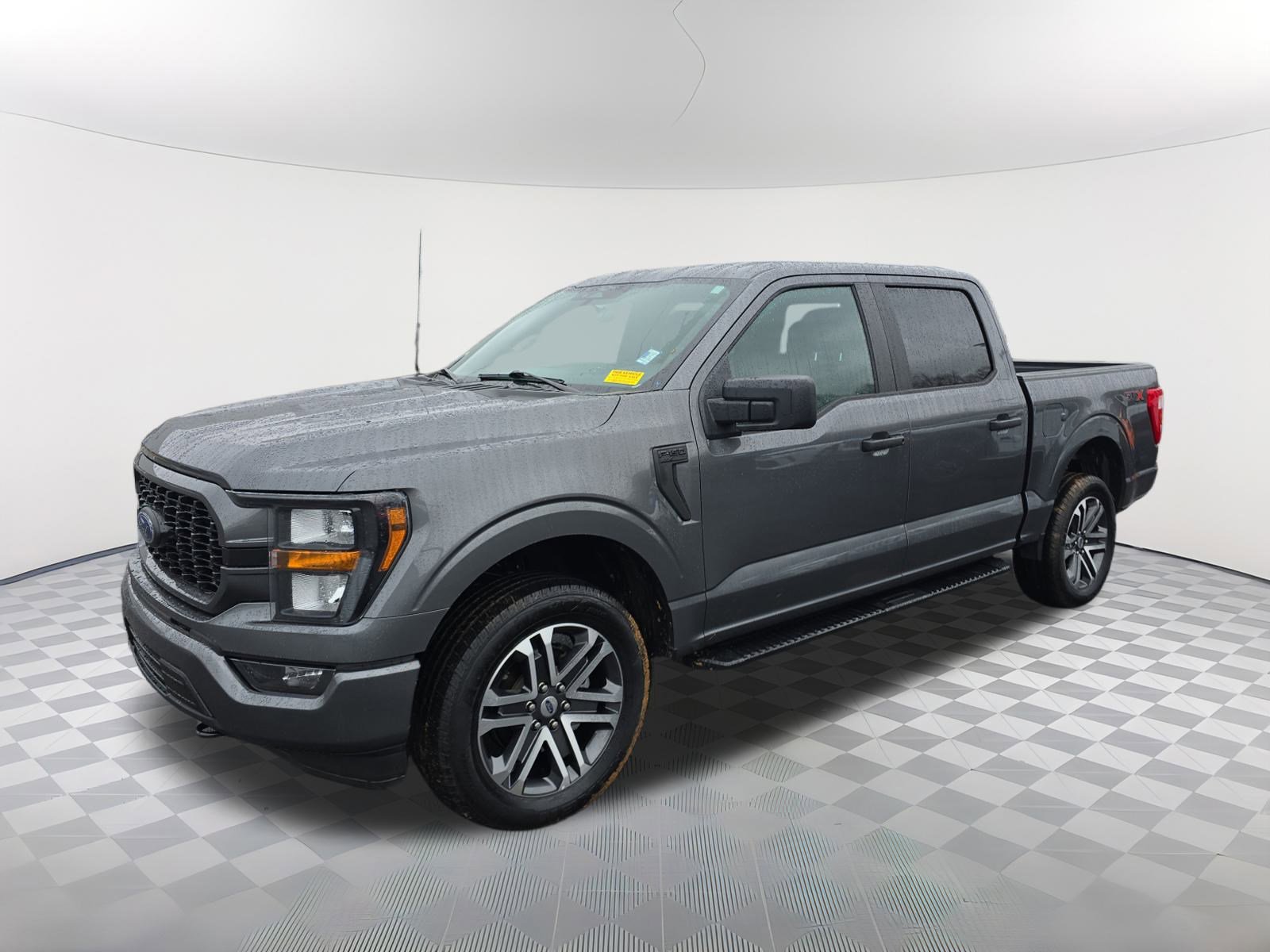 Used 2023 Ford F150 XL w/ STX Appearance Package image 8