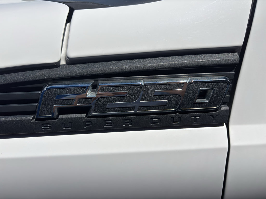 Used 2014 Ford F250 XL w/ Power Equipment Group AWD/4WD image 22