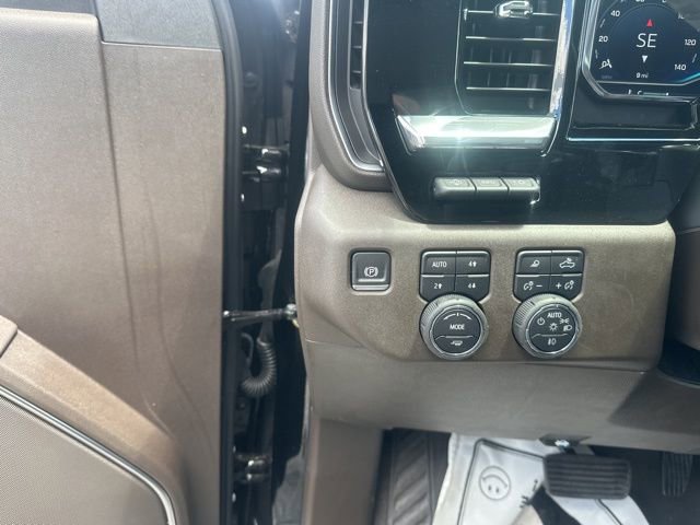 New 2025 Chevrolet Silverado 1500 LTZ w/ Technology Package image 18