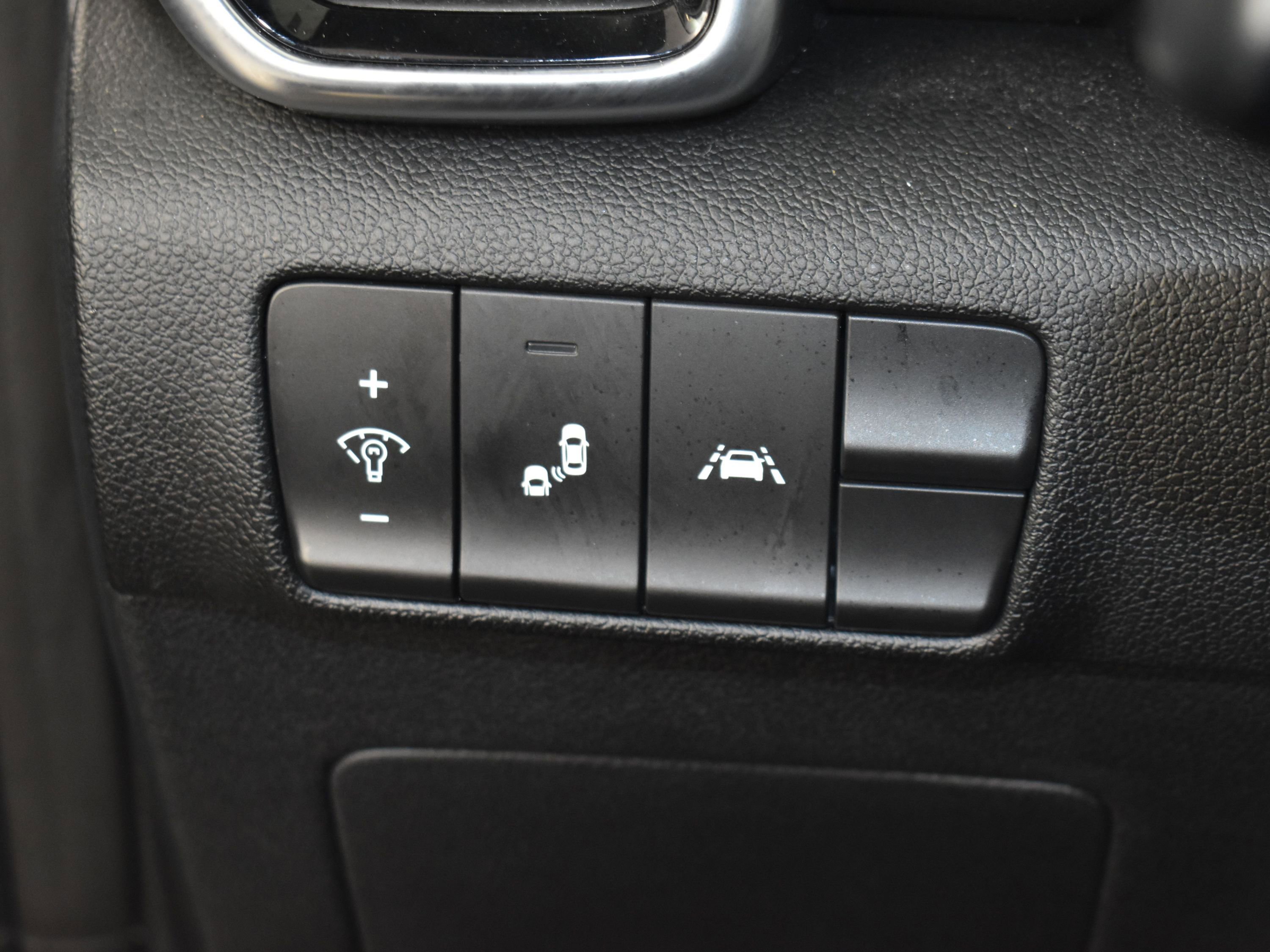 Used 2022 Kia Sportage Nightfall Edition w/ Nighfall AWD Premium Package image 18