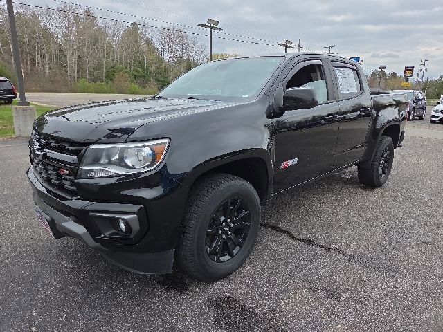 Used 2021 Chevrolet Colorado Z71 w/ Z71 Midnight Edition AWD/4WD image 3