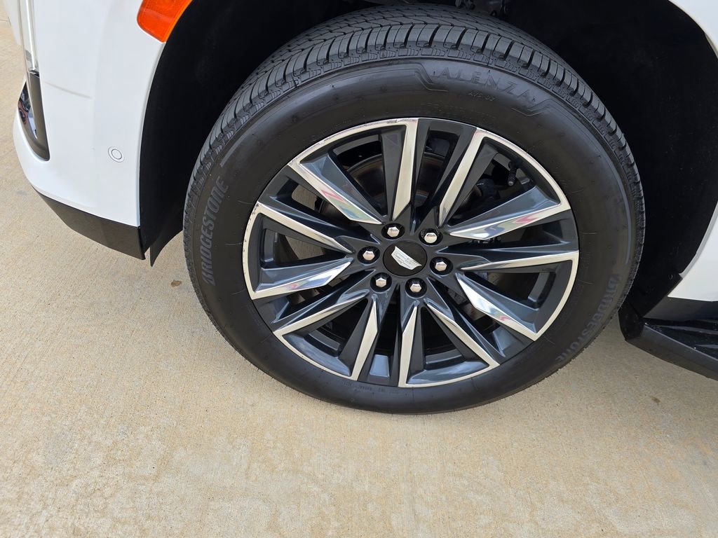 Used 2024 Cadillac Escalade Sport AWD/4WD image 9