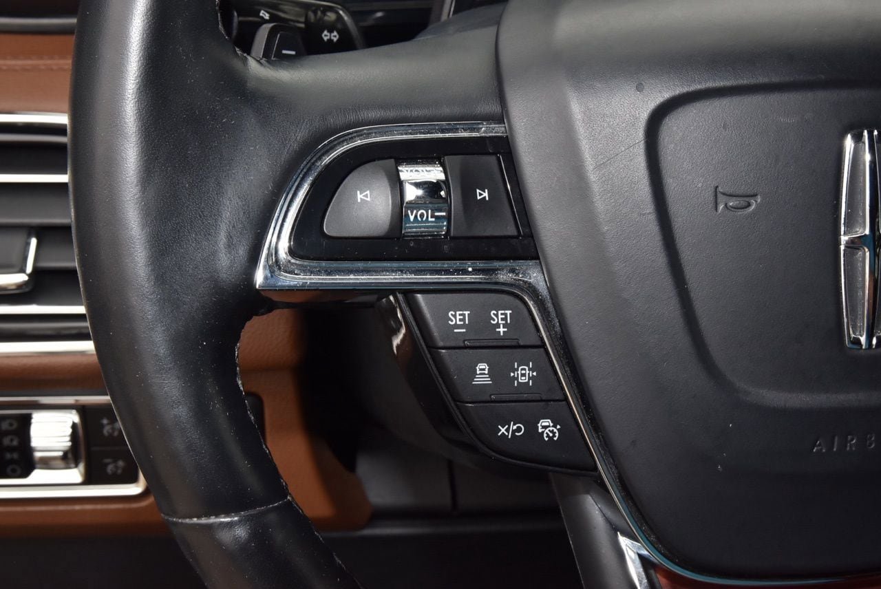 Used 2023 Lincoln Navigator L Reserve image 25