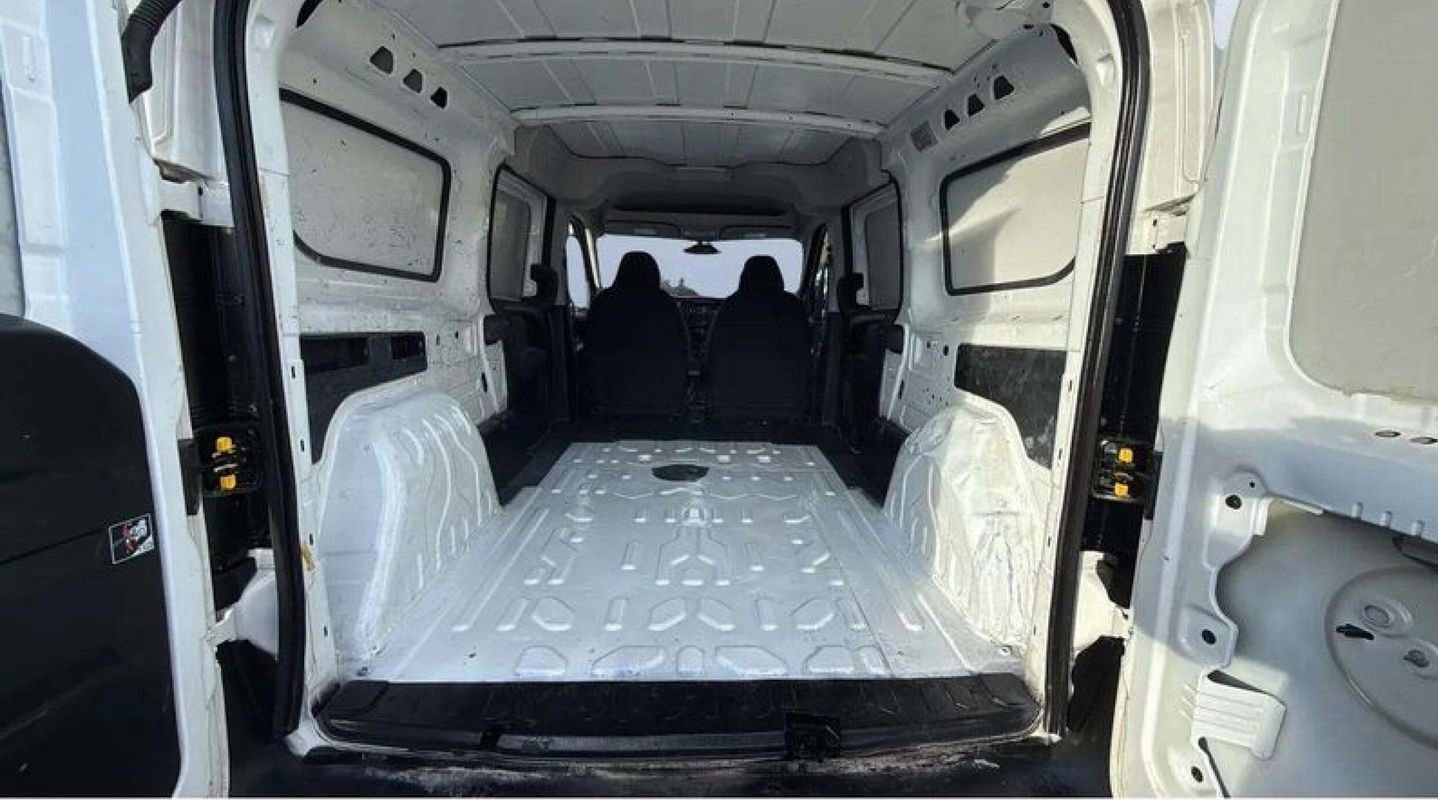 Used 2019 RAM ProMaster City Tradesman image 17