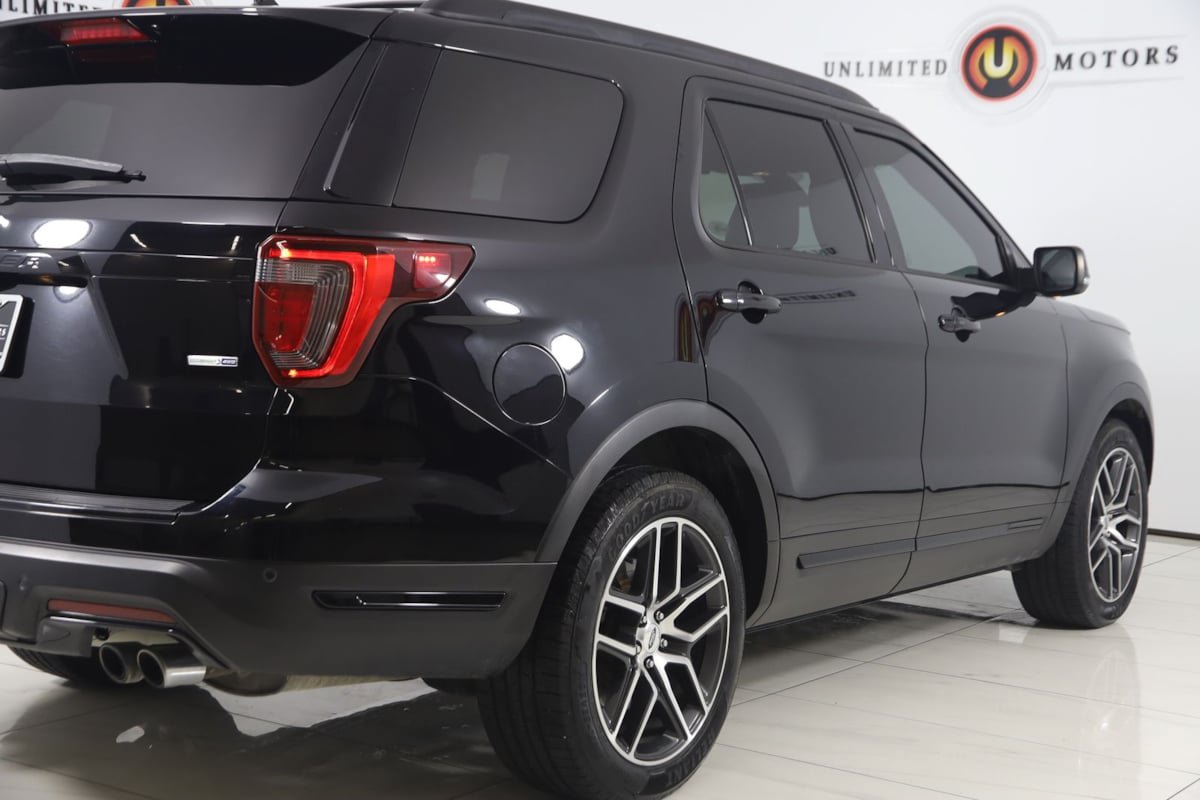 Used 2018 Ford Explorer Sport w/ Equipment Group 401A AWD/4WD image 48