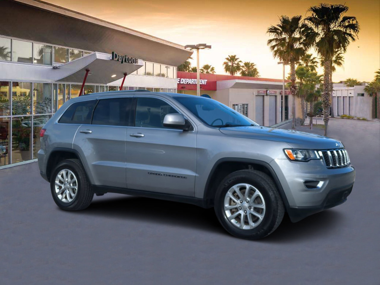 Certified 2021 Jeep Grand Cherokee Laredo