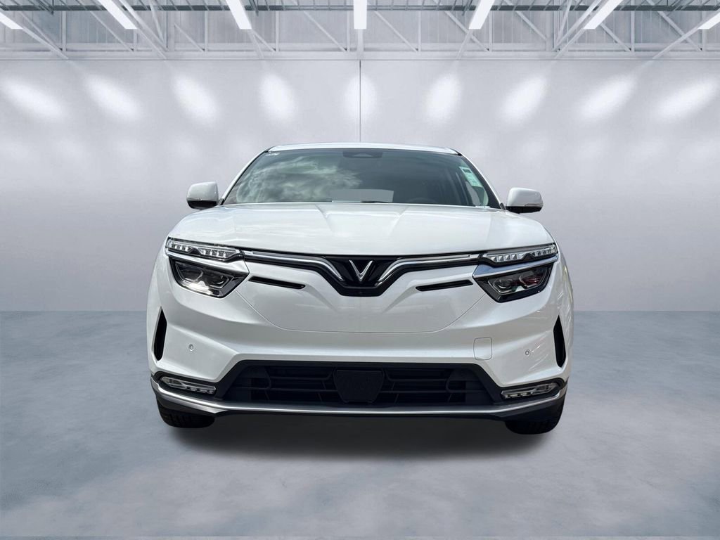 New 2025 VinFast VF 8 Eco AWD/4WD image 2