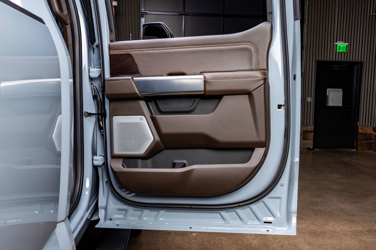 Used 2026 Ford F250 King Ranch w/ Chrome Package image 38