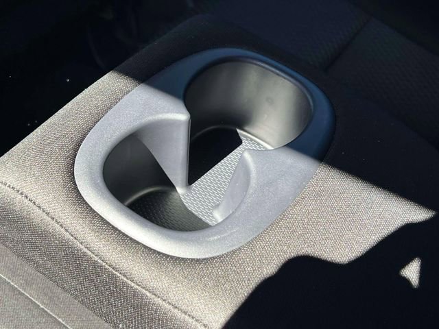 Used 2020 Mitsubishi Outlander AWD image 16