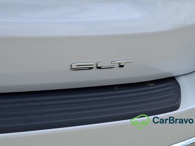 Certified 2023 GMC Yukon XL SLT w/ SLT Premium Package AWD/4WD image 33
