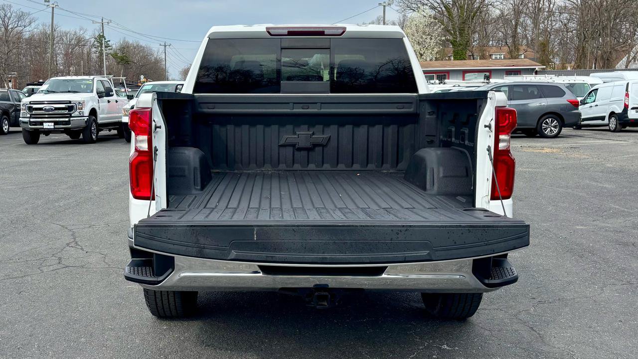 Used 2020 Chevrolet Silverado 1500 LTZ w/ LTZ Convenience Package AWD/4WD image 10