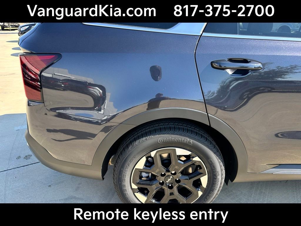 Certified 2026 Kia Sorento S w/ S Panoramic Sunroof Package FWD image 10
