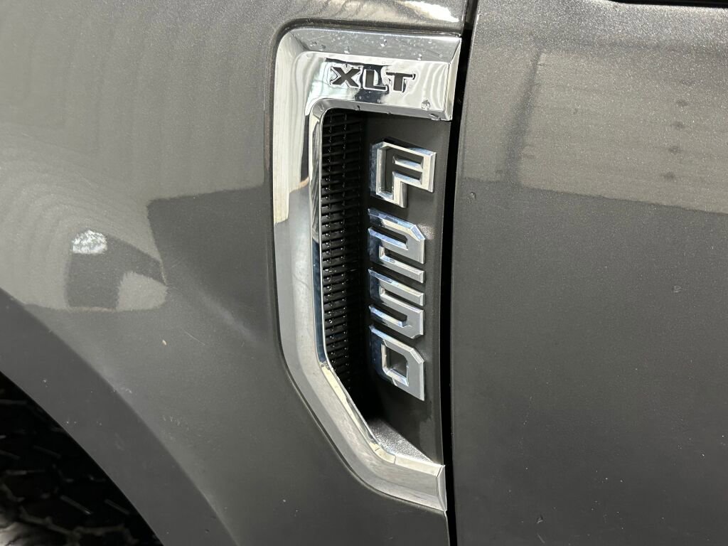 Used 2018 Ford F250 XLT w/ Snow Plow Prep Package image 5