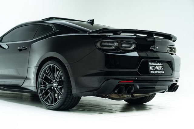 Used 2019 Chevrolet Camaro ZL1 RWD image 20