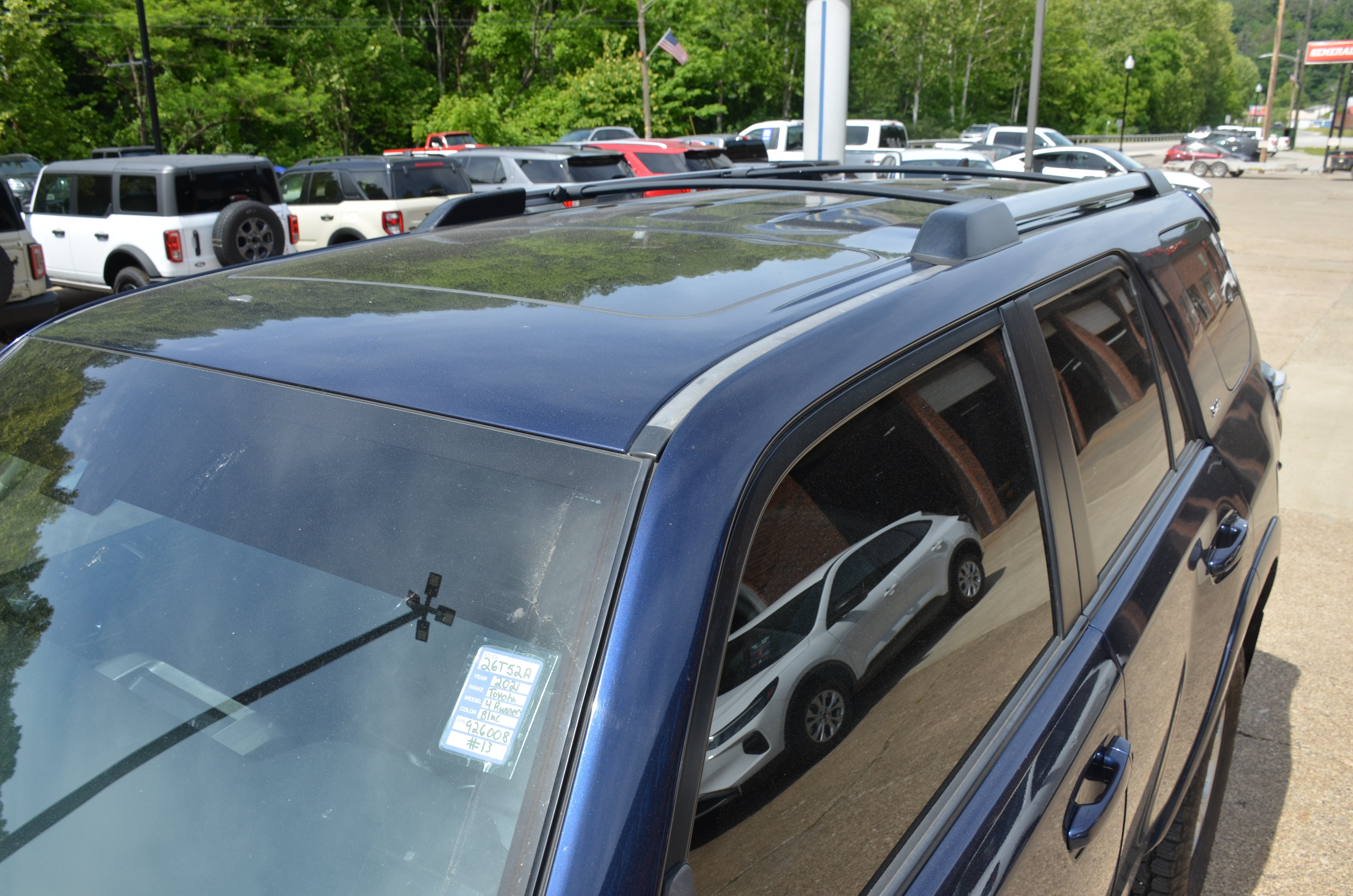 Used 2021 Toyota 4Runner SR5 Premium w/ Moonroof Package AWD/4WD image 16