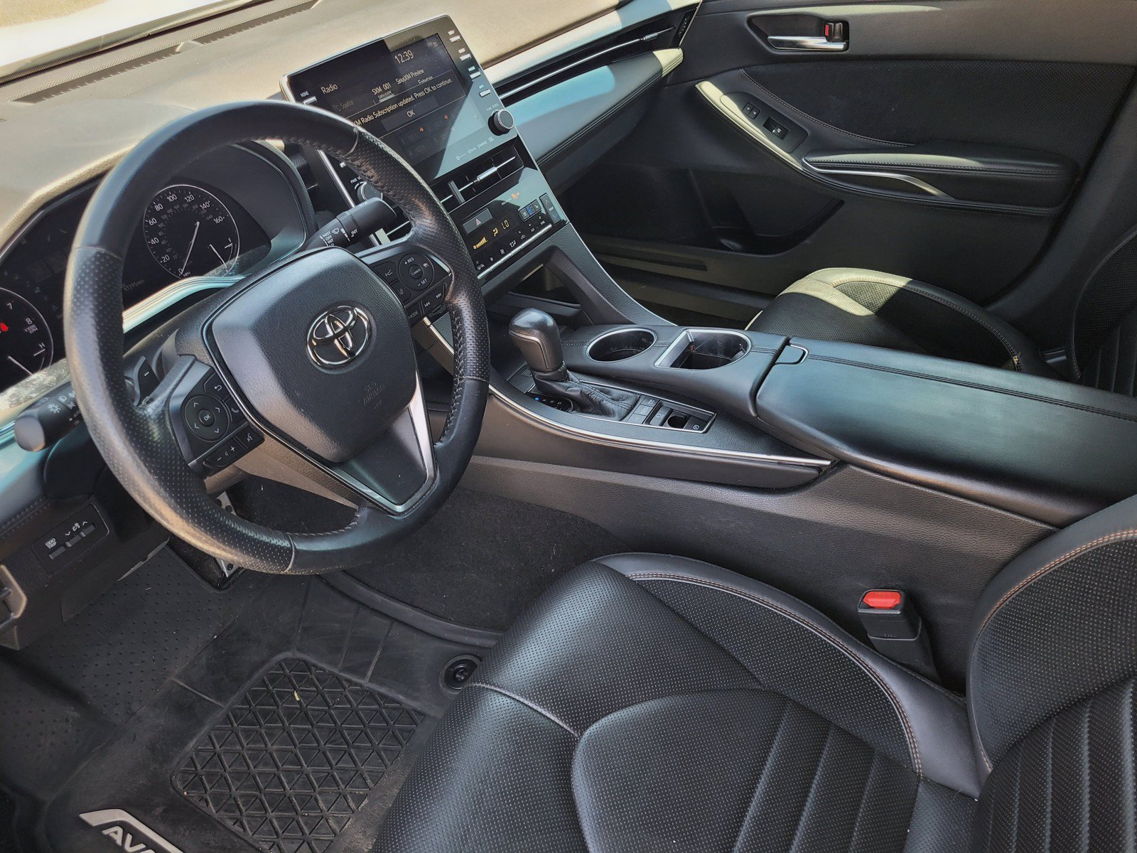 Used 2021 Toyota Avalon Touring w/ Advanced Safety Package FWD image 20