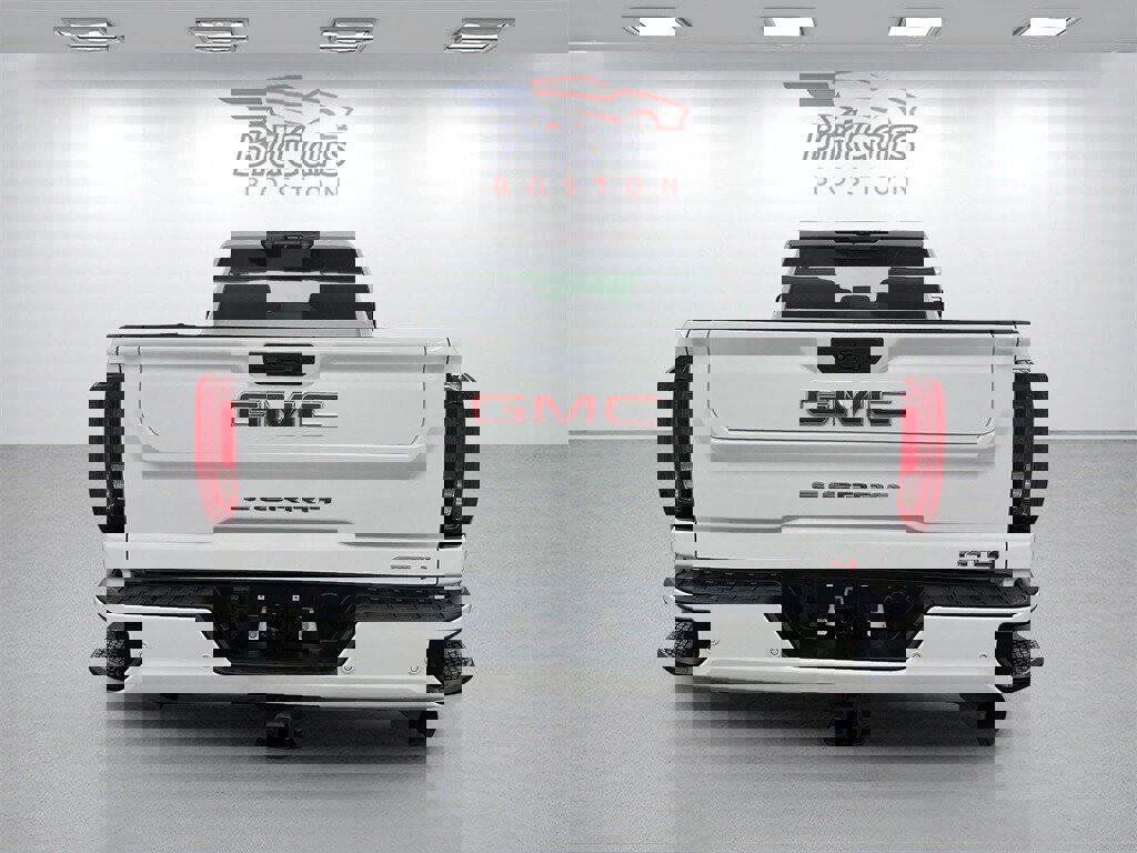 Used 2021 GMC Sierra 2500 AT4 w/ AT4 Premium Plus Package image 5
