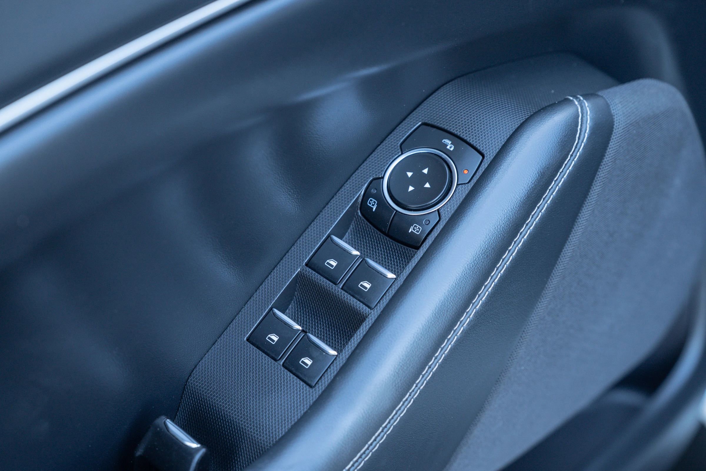 Used 2024 Ford Mustang Mach-E Select AWD/4WD image 30