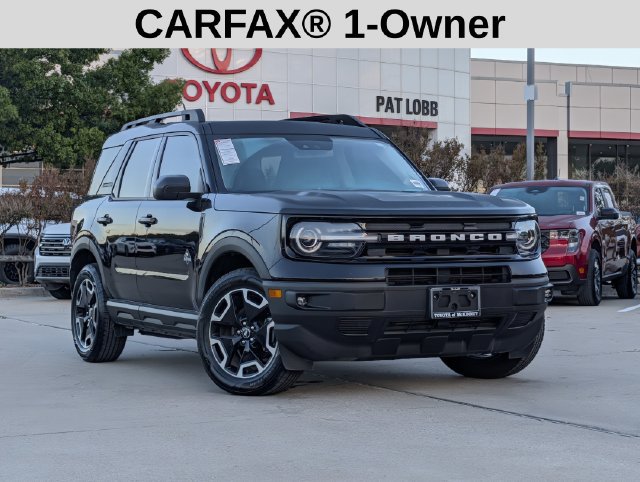 Used 2023 Ford Bronco Sport Outer Banks w/ Tech Package AWD/4WD image 2