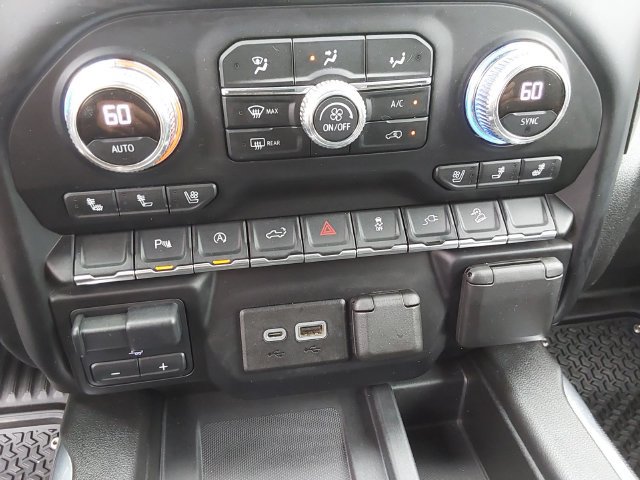 Used 2021 GMC Sierra 1500 AT4 w/ AT4 Premium Package AWD/4WD image 36