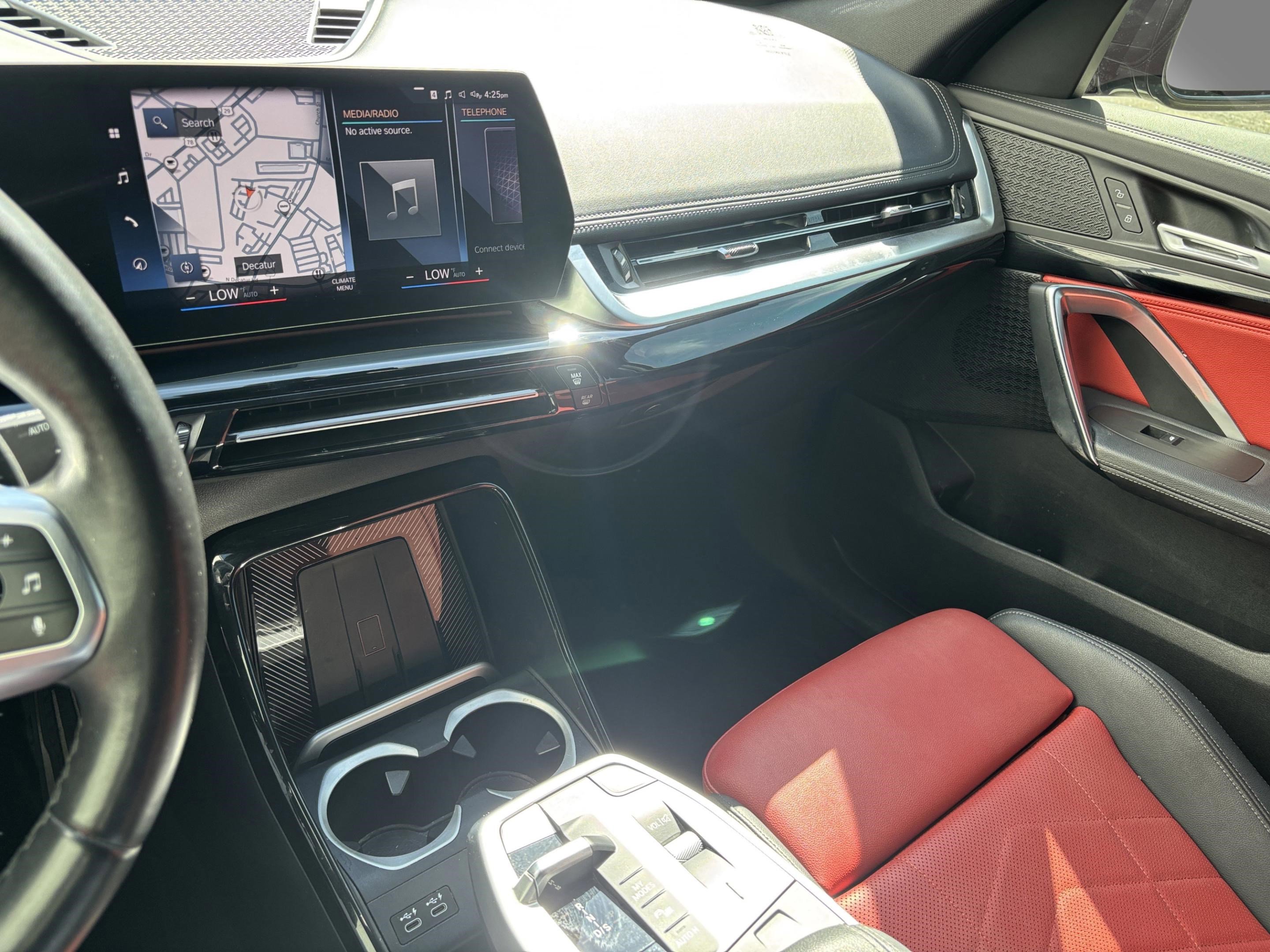 Used 2023 BMW X1 xDrive28i w/ M Sport Package image 11