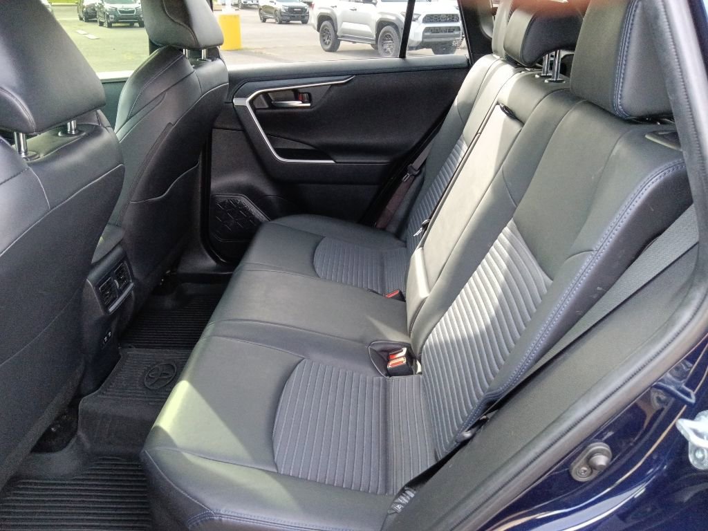Used 2021 Toyota RAV4 XSE w/ XSE Grade Weather Package AWD/4WD image 27