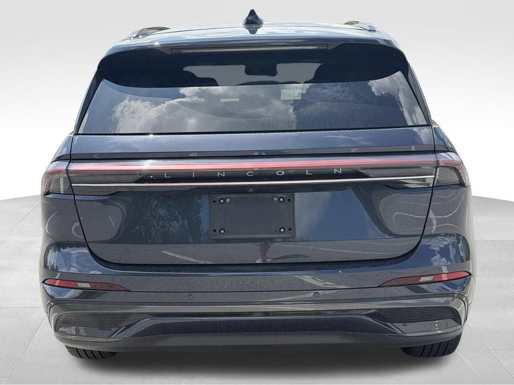 Certified 2024 Lincoln Nautilus Reserve w/ Equipment Group 203A AWD/4WD image 6