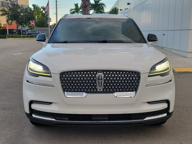 Certified 2023 Lincoln Aviator Reserve w/ Elements Package Plus RWD image 2