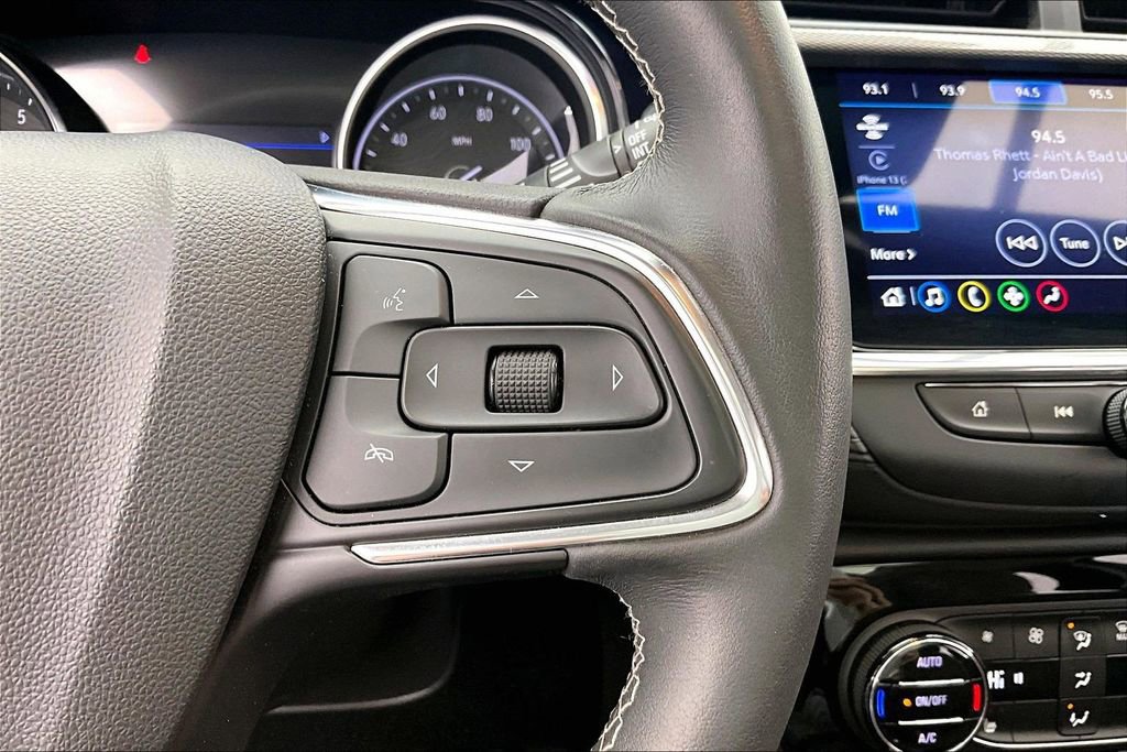 Used 2023 Buick Encore GX Essence w/ Experience Buick Package image 19