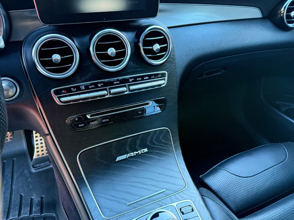 Used 2019 Mercedes-Benz GLC 63 AMG 4MATIC Coupe w/ Multimedia Package image 60