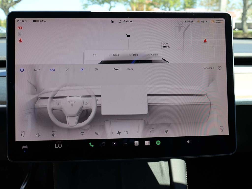 Used 2022 Tesla Model Y Long Range image 47